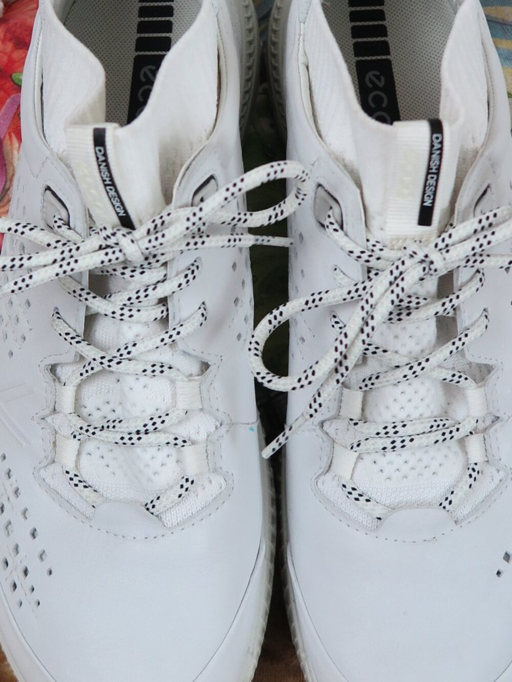 ECCO Women Bright White "Danish Design" Leather Sneakers Size 9.5M - Picture 5 of 7
